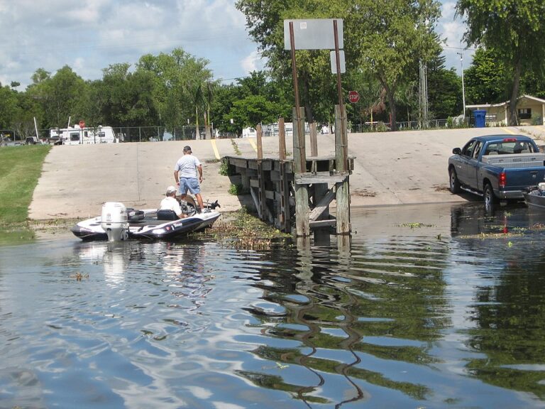 960px Belle Glade Marina Campground Dock 768x576