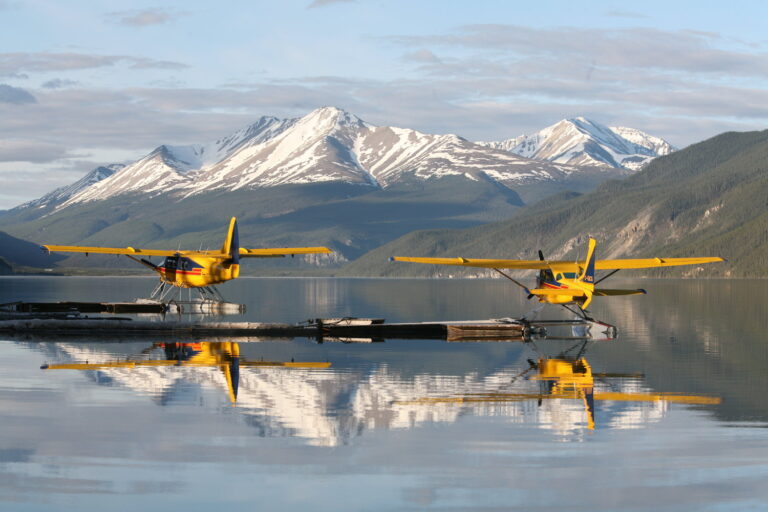 float plane muncho lake 768x512